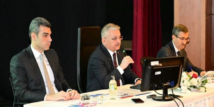 Malatya Bu Halde!.. “Kırsalda 7 bin 600 konut ihalesi yapıldı, 2 bin 900 konutun inşaatı başladı”