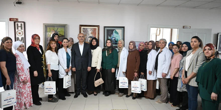 Malatya Büyükşehir Belediyesi’nden Anneler Günü’ne Özel Anlamlı Etkinlikler
