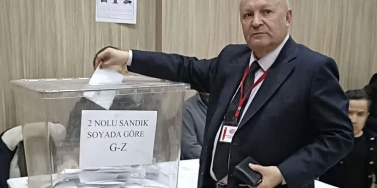 Malatya Emlakçılar Odası’nda  Ali Özgül Yeniden Başkan seçildi