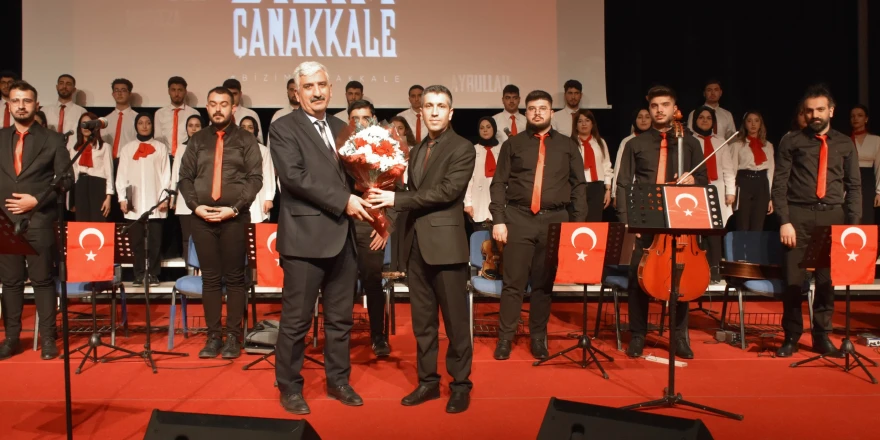 MALATYA TURGUT ÖZAL ÜNİVERSİTESİNDE 18 MART ÇANAKKALE KONSERİ