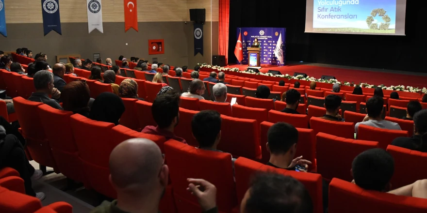 Malatya Turgut Özal Üniversitesinde “Yeşil Kampüs Yolculuğunda Sıfır Atık” Konferansları Düzenlendi