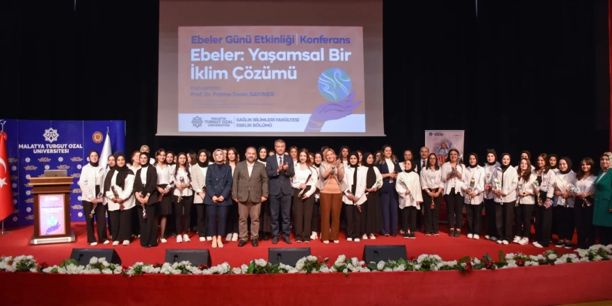 Malatya Turgut Özal Üniversitesinde Ebeler Haftası   Kapsamında Etkinlik  Düzenlendi