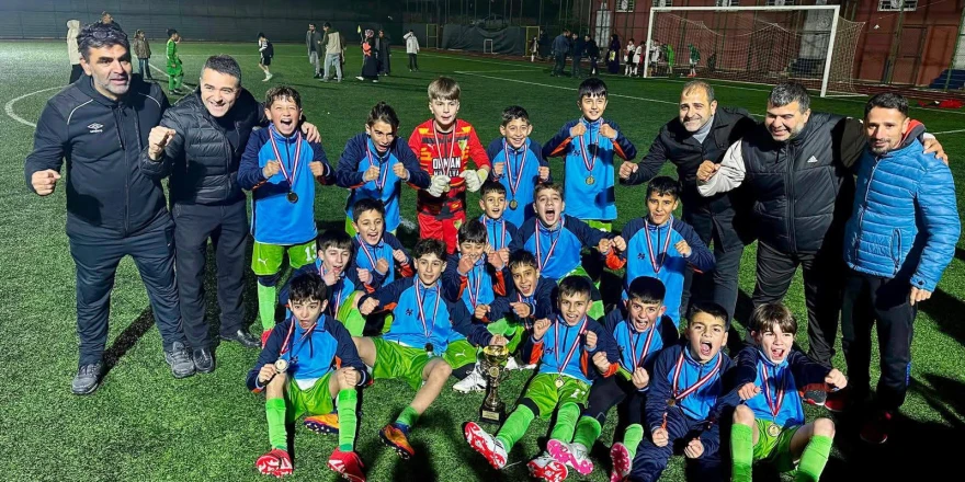 Malatya U-12 Futbol Ligi’nde Şampiyonlar Belli Oldu