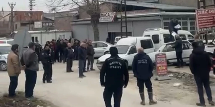 Malatya’da Esnaf Kendini Yakmakla Tehdit Etti: Polis İkna Etti