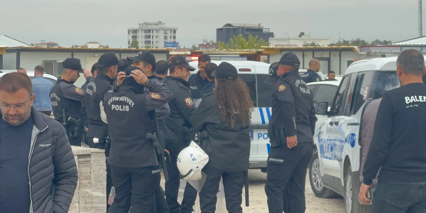 Malatya’da İnşaat Şantiyesinde Bıçaklı Kavga: 2 Yaralı