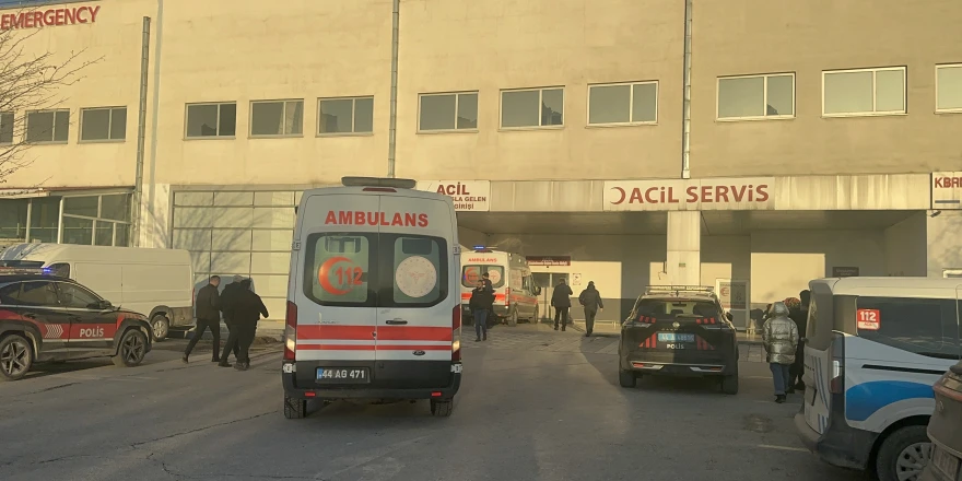 Malatya’da Motosikletle Otomobil Çarpıştı: 2 Yaralı