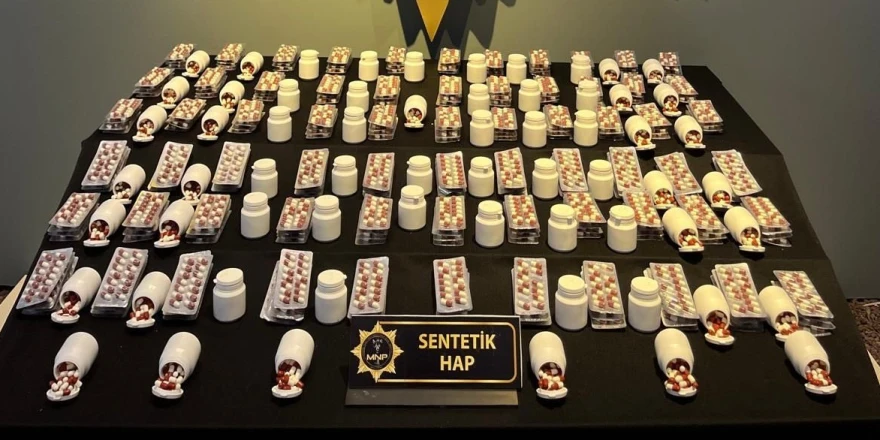 Malatya’da Narkotik Operasyonu: 7 Bin 881 Sentetik Ecza Ele Geçirildi