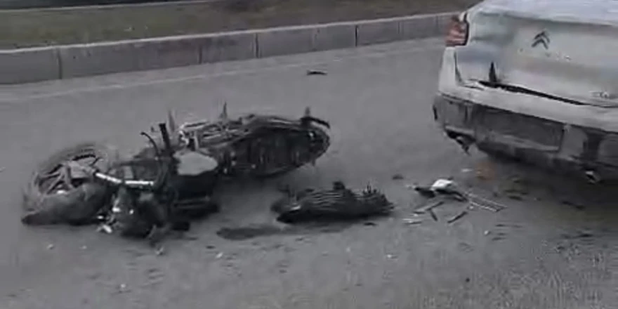 Malatya’da Otomobil İle Motosiklet Çarpıştı: 17 Yaşındaki Sürücü Yaralandı