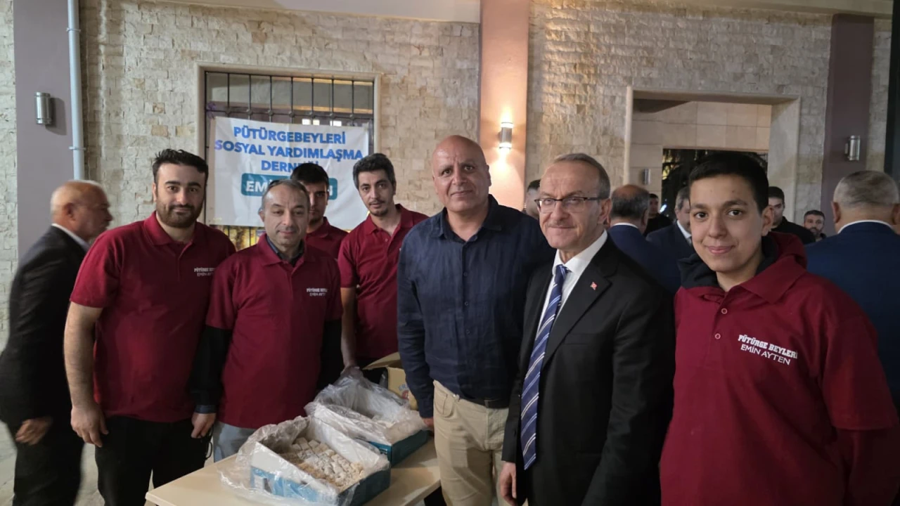 Malatya’da Pütürge Beyleri Sosyal Yardımlaşma Derneği tarafından  Anlamlı Anma