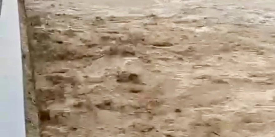 Malatya’da Yağış Dereleri Taşma Noktasına Getirdi