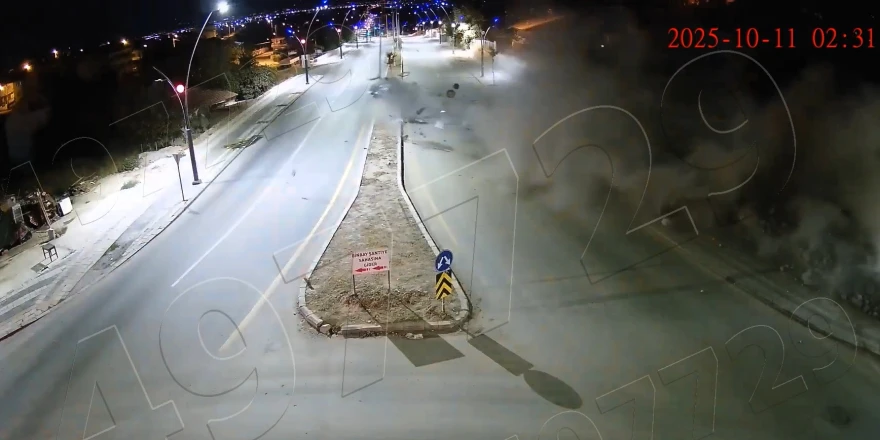 Malatya'da Yaşanan Trafik Kazaları Kameralara Yansıdı