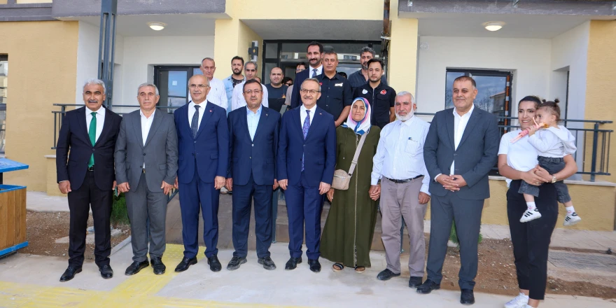 Malatya'da Yeni Konutlar Yükseliyor: Bin 130 Aile Yeni Evlerine Kavuştu