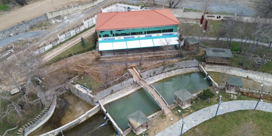 Battalgazi Belediyesi Çınar Park Sosyal Tesisleri Yenileniyor