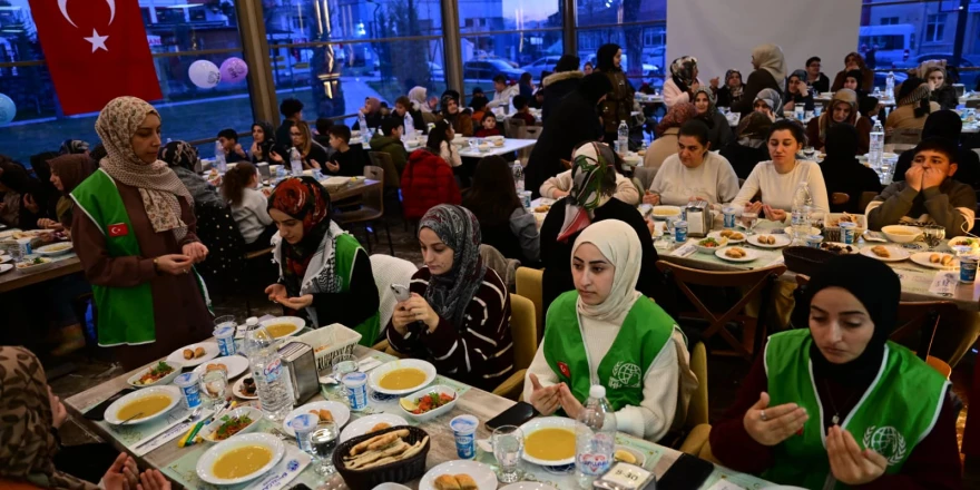 BATTALGAZİ’DE YETİM ÇOCUKLARLA İFTAR BULUŞMASI