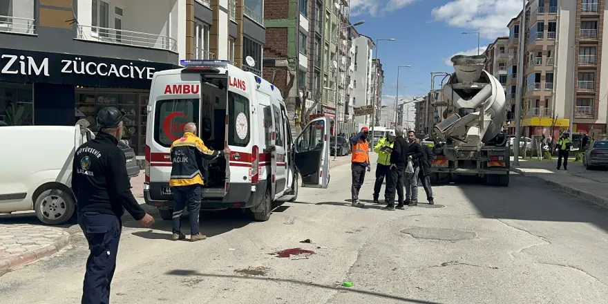 Beton Mikserinin Çarptığı Kadın Ağır Yaralandı