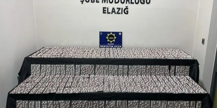 Elazığ’da 6 Bin 395 Sentetik Ecza Maddesi Ele Geçirildi