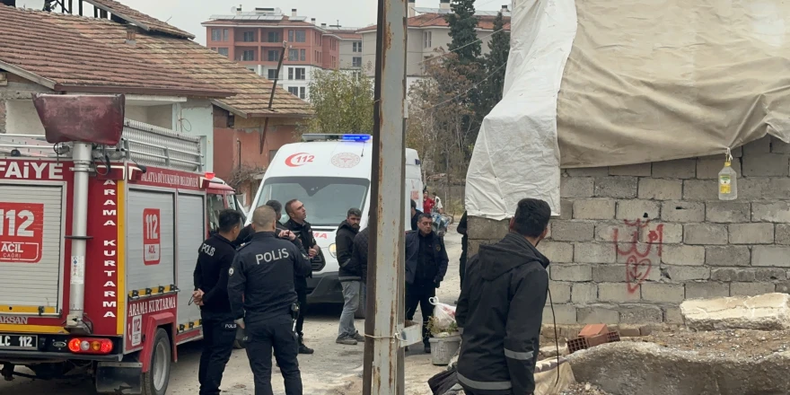 Malatya’da Suriyeli Aileye Ulaşılamadı: Ekipler Kapıyı Kırarak Eve Girdi