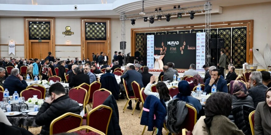 Vali Yavuz: Son Finalin Bizimle Yapılabileceğini Unutmamalıyız