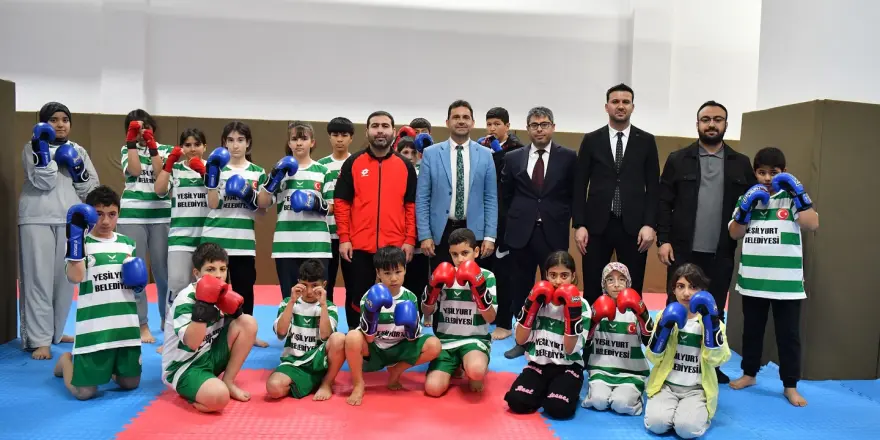Yeşilyurt Belediyesi’nden İkizce’ye Modern Spor Salonu Yatırımı!