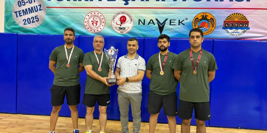 Masa Tenisinde Üstün Başarı