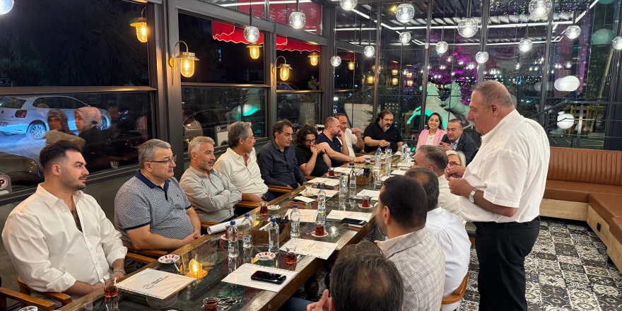 MEV Yönetim Kurulu Başkanı Mustafa Necati Tecdelioğlu, Malatya Temsilciliği Toplantısına Katıldı