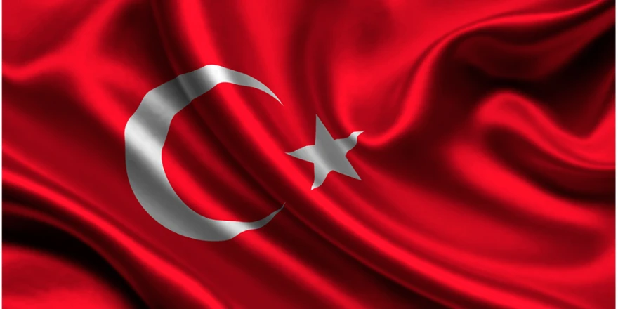 MHP’den Bayrak Provokasyonuna Sert Tepki: “Bayrak Kutsaldır, Uzanan El Kırılır”