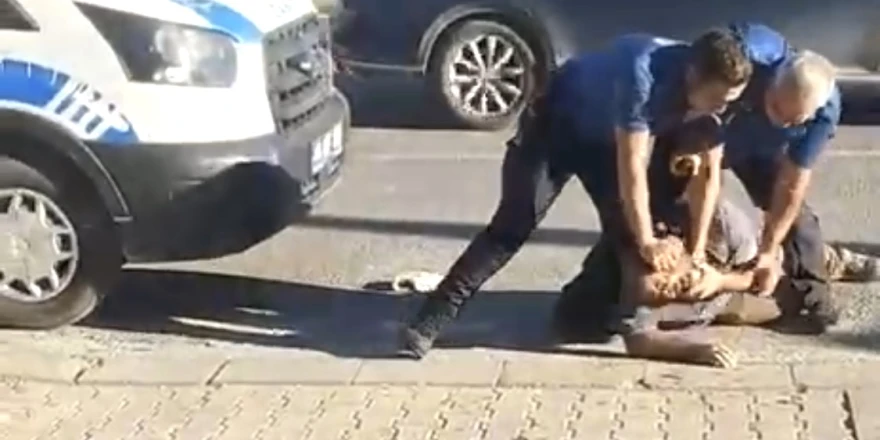 Polisten zabıtaya saldırı açıklaması