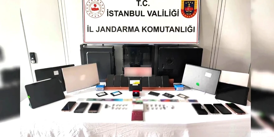 PTT Ve HGS Adıyla Dolandırıcılık Yapan 12 Şüpheli Yakalandı