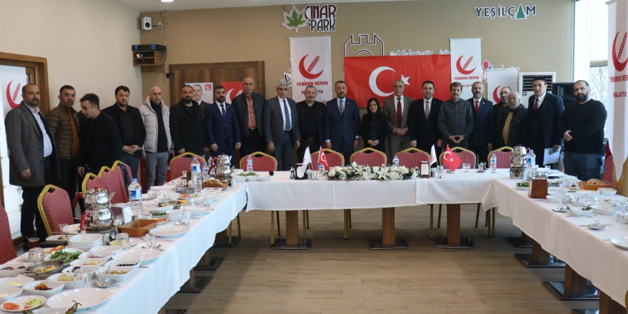 Refah Partisi Malatya İl Başkanı Burhan Kılıç’tan Hükümete Sert Tepki: "Halkın Dertlerini Görmüyorsunuz"