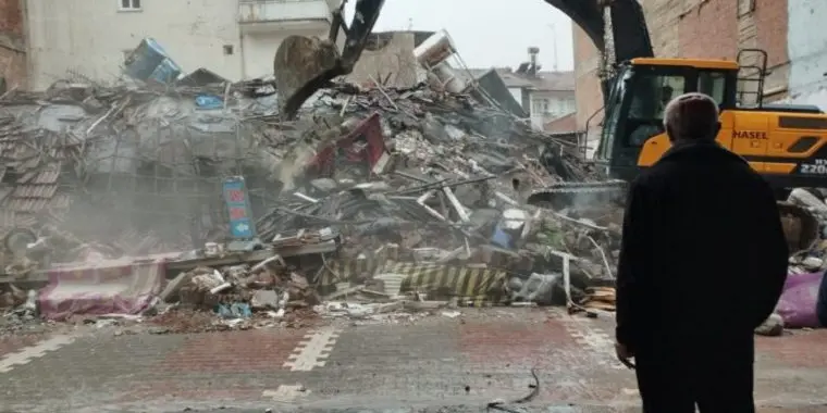 Şadoğlu Apartmanı Davasında Tutuklama Talebi: Duruşma 22 Nisan’a Ertelendi