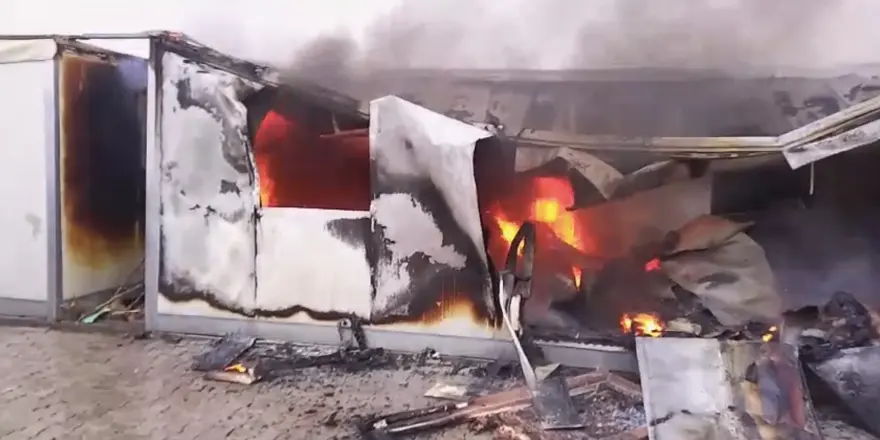 Samanköy Konteyner Kentte Yangın Paniği