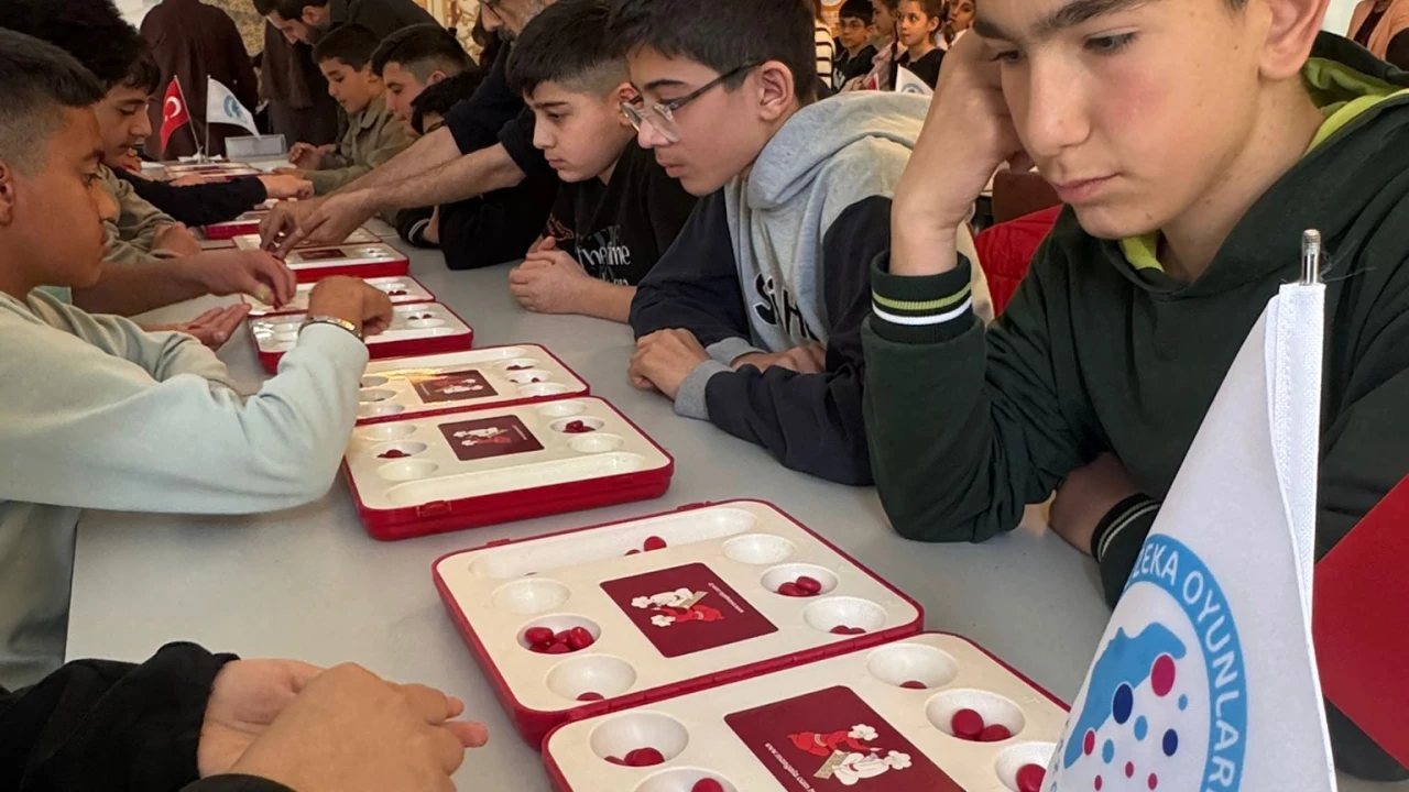 TAZOF Akıl ve Zeka Oyunları Malatya Finalleri Büyük Heyecana Sahne Oldu