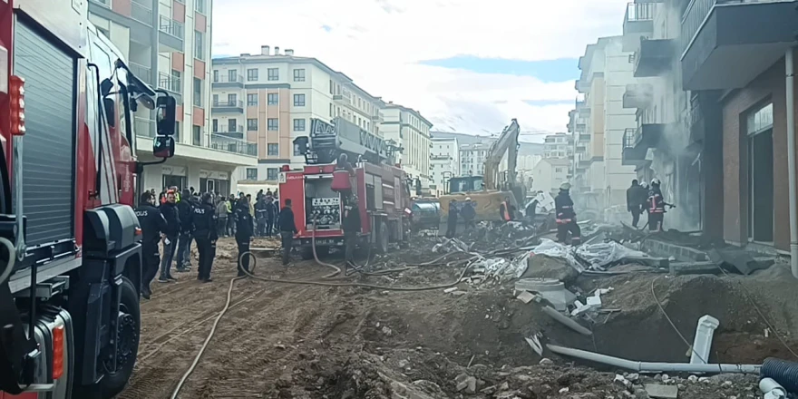 TOKİ Şantiyesinde Yangın Paniğe Neden Oldu