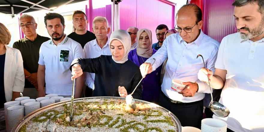 “Toplumun Tüm Kesimlerine Sevgi ve Muhabbetle Yaklaşıyoruz”