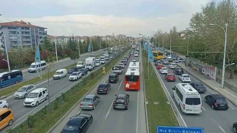 Trafiğe Kayıtlı Taşıt Sayısı 34 Milyonu Aştı