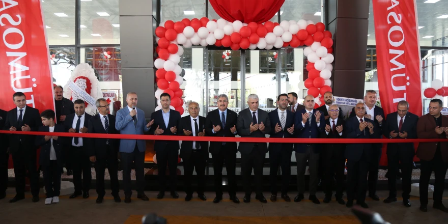 Tümosan Bayisi Börklüler Otomotiv Osmaniye’de Yeni Plazasını Hizmete Açtı