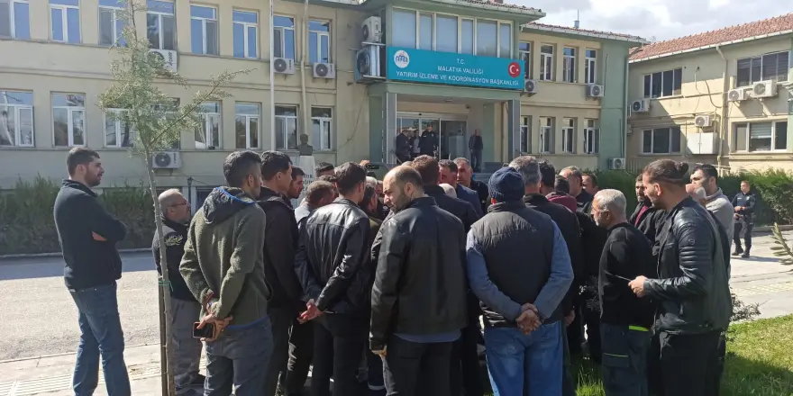 Uğur Sanayi Esnafı Geçici Yer Talep Ediyor