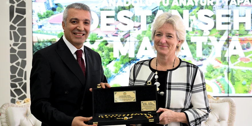 Undp Türkiye Mukim Temsilcisi Louisa Vinton’dan Büyükşehir Belediyesi’ne Ziyaret