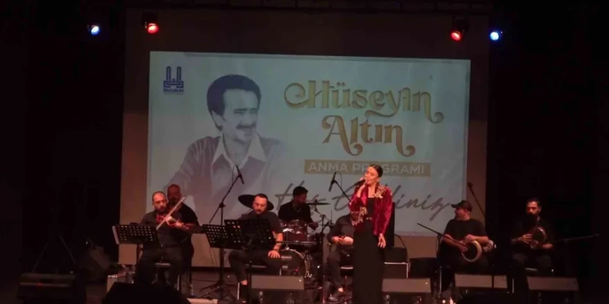 Ünlü Şarkıcı Hilal Altın, “Arabesk Müziğin Taçsız Kralı”Nı Erzurum’da Andı