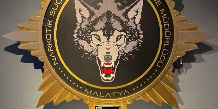 Uygulama Noktasında 1 Kilo Metamfetamin Ele Geçirildi