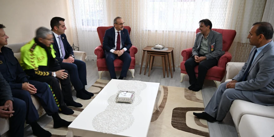 Vali Seddar Yavuz Yazıhan İlçesinde İncelemelerde Bulundu