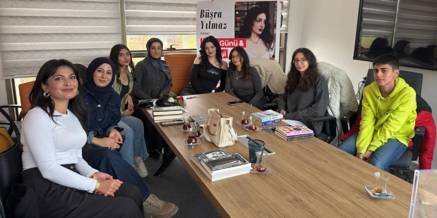 Yazar Büşra Yılmaz: “Beş Yıl Sonra Yeniden Edebiyata Döndüğüm İçin Çok Heyecanlıyım”