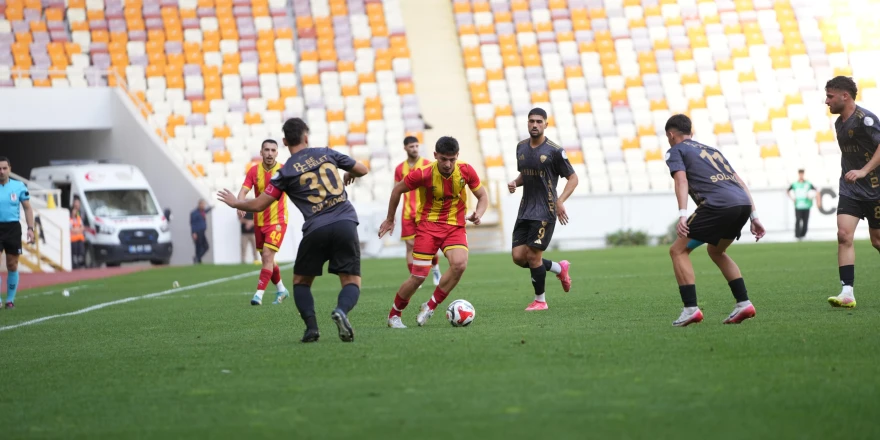 Yeni Malatyaspor Çaresiz Kaldı: Somaspor’dan 7 Gollü Gövde Gösterisi