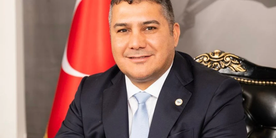 Yerli ve Milli Parti lideri Teoman Mutlu: ‘Gençlerin geleceğine enflasyon prangası vuruldu’
