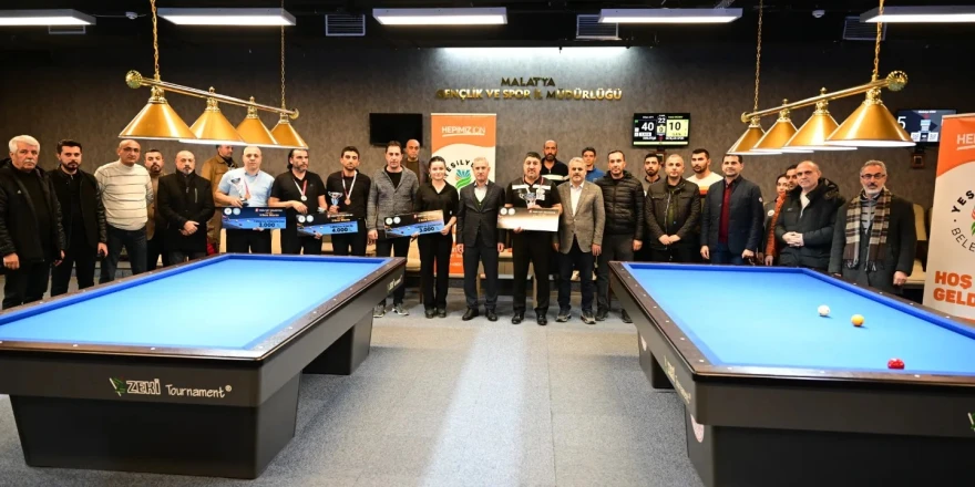 Yeşilyurt Belediyesinin Ev Sahipliği Yaptığı 2.Ödüllü 3 Bant Bilardo Turnuvasında Ödüller Dağıtıldı