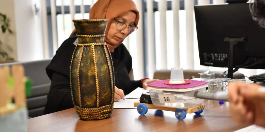 Yeşilyurt Belediyesi ‘Sıfır Atık Mucitleri’ Yarışmasında Jüri Değerlendirmesi Yapıldı
