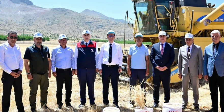 Yeşilyurt Belediyesi'nden Çiftçilere Bir Destek Daha!
