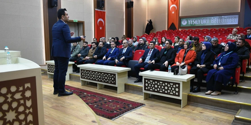 Yeşilyurt Belediyesi’nden Eğitimcilere Yönelik Hizmet İçi Eğitim Semineri