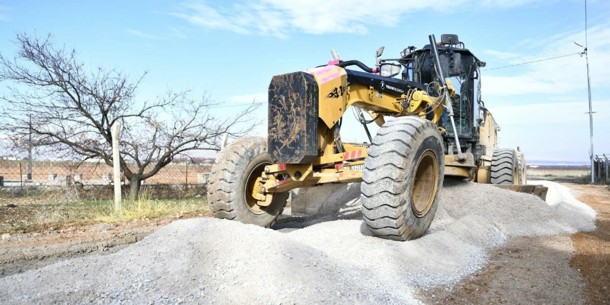Yeşilyurt Belediyesi, Görgü Mahallesi’nde Yol Çalışmalarını Hızlandırdı
