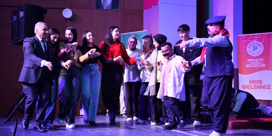 “Yeşilyurt Eyvan Geceleri” Keyifli ve Coşkulu Geçti